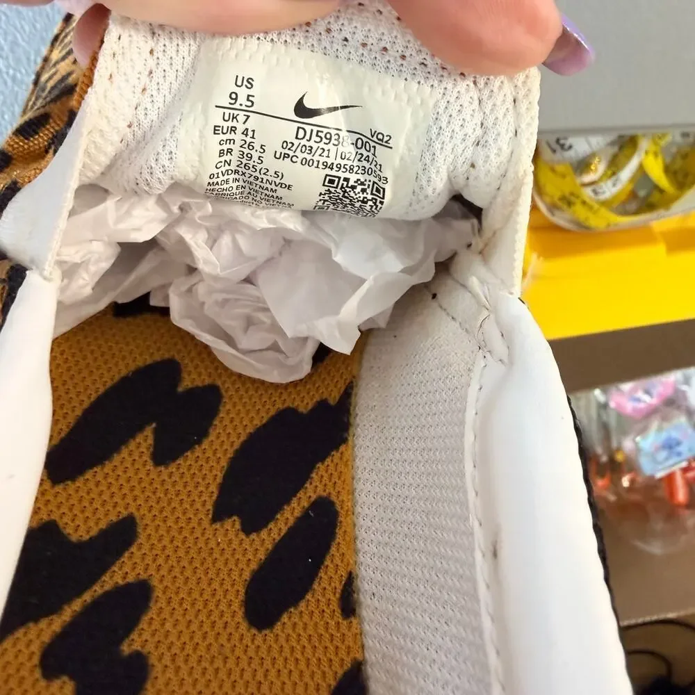 Nike Court Royale Slip On Leopard Cheetah Print Womens 9.5 NWOT - Picture 8 of 9